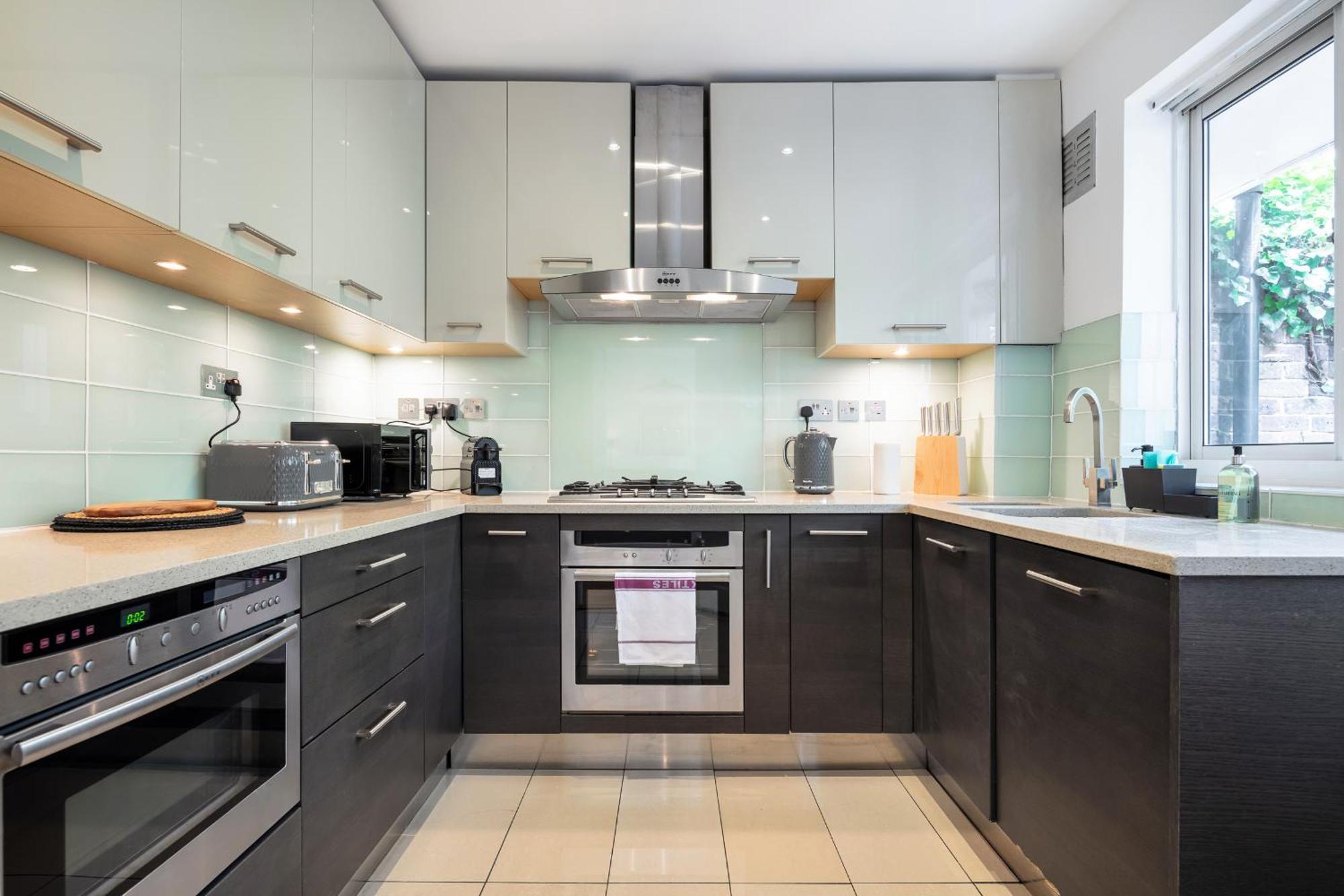 Rare 4Beds Townhouse In Kensington With Patio Villa Londra Exterior foto